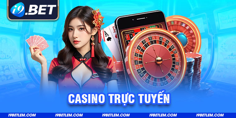 Sảnh casino cực nét với dealer xinh đẹp